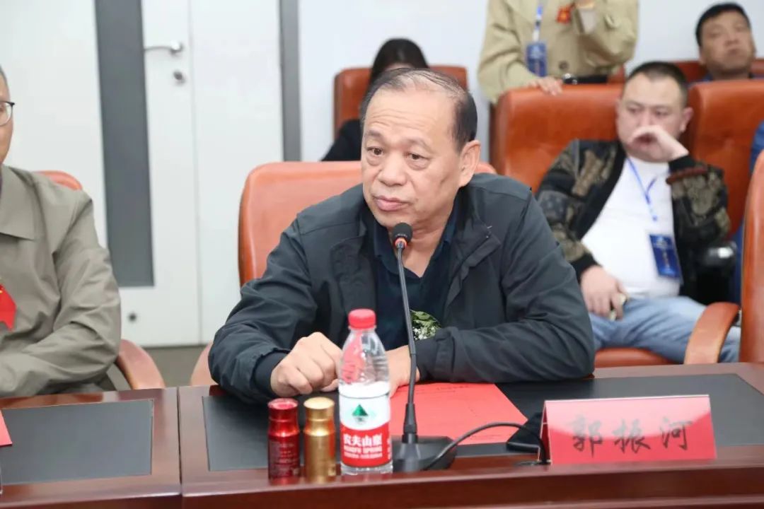 艾詩(shī)特蝦青素