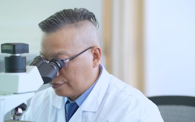 “中國蝦青素之父” 從軍醫(yī)到微藻專家，十年如何打破國際壟斷